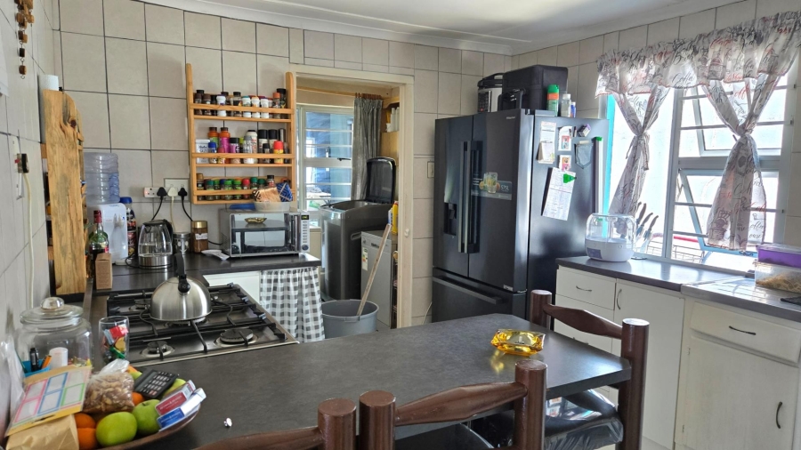 3 Bedroom Property for Sale in Gansbaai Central Western Cape